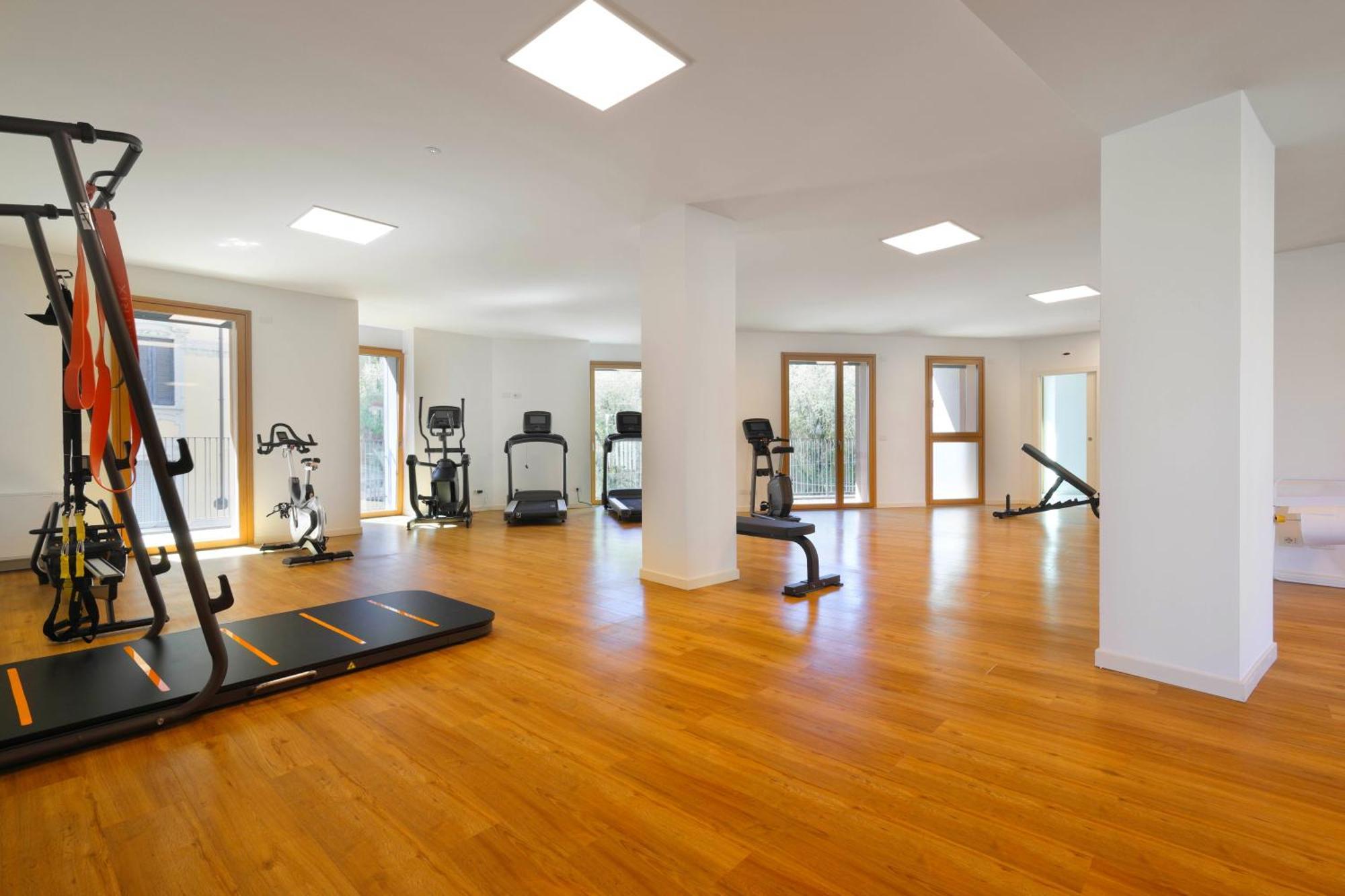 Luxury Apartment Con Terrazza, Palestra, Cowork & Box Privato ミラノ エクステリア 写真