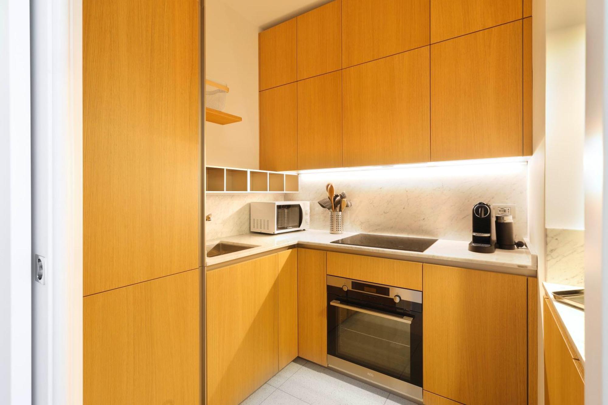 Luxury Apartment Con Terrazza, Palestra, Cowork & Box Privato ミラノ エクステリア 写真